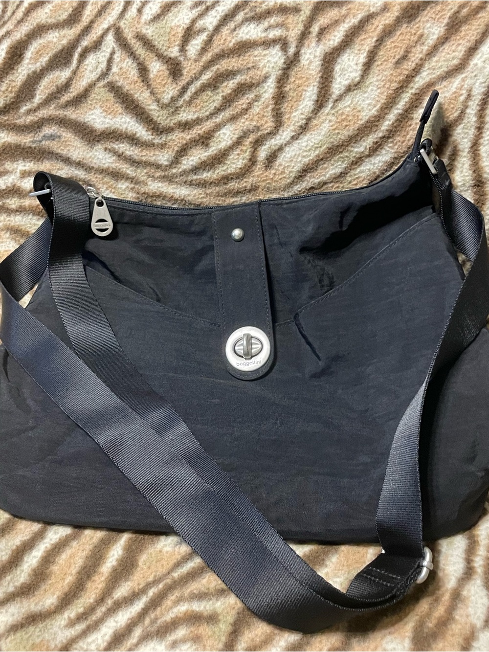 Baggallini Black Nylon Crossbody with Silver Hardware